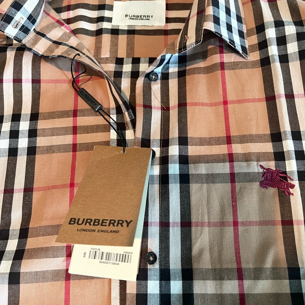 Burberry shirt Size Medium. Brand New with Tags. Never worn
